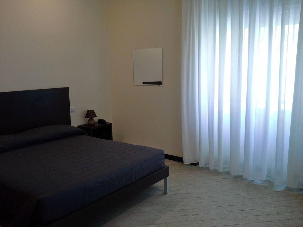 Monti First Hotell Rom Exteriör bild